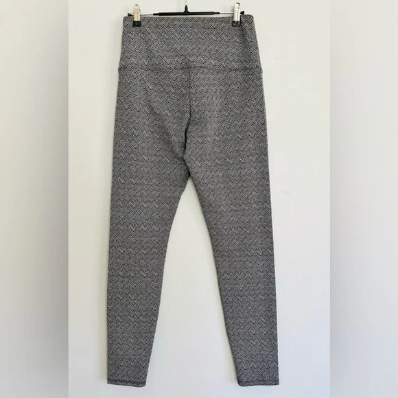 Lyssé Women's Signature Herringbone Tweed Pull On Figure Flattering Legging S - Picture 5 of 11